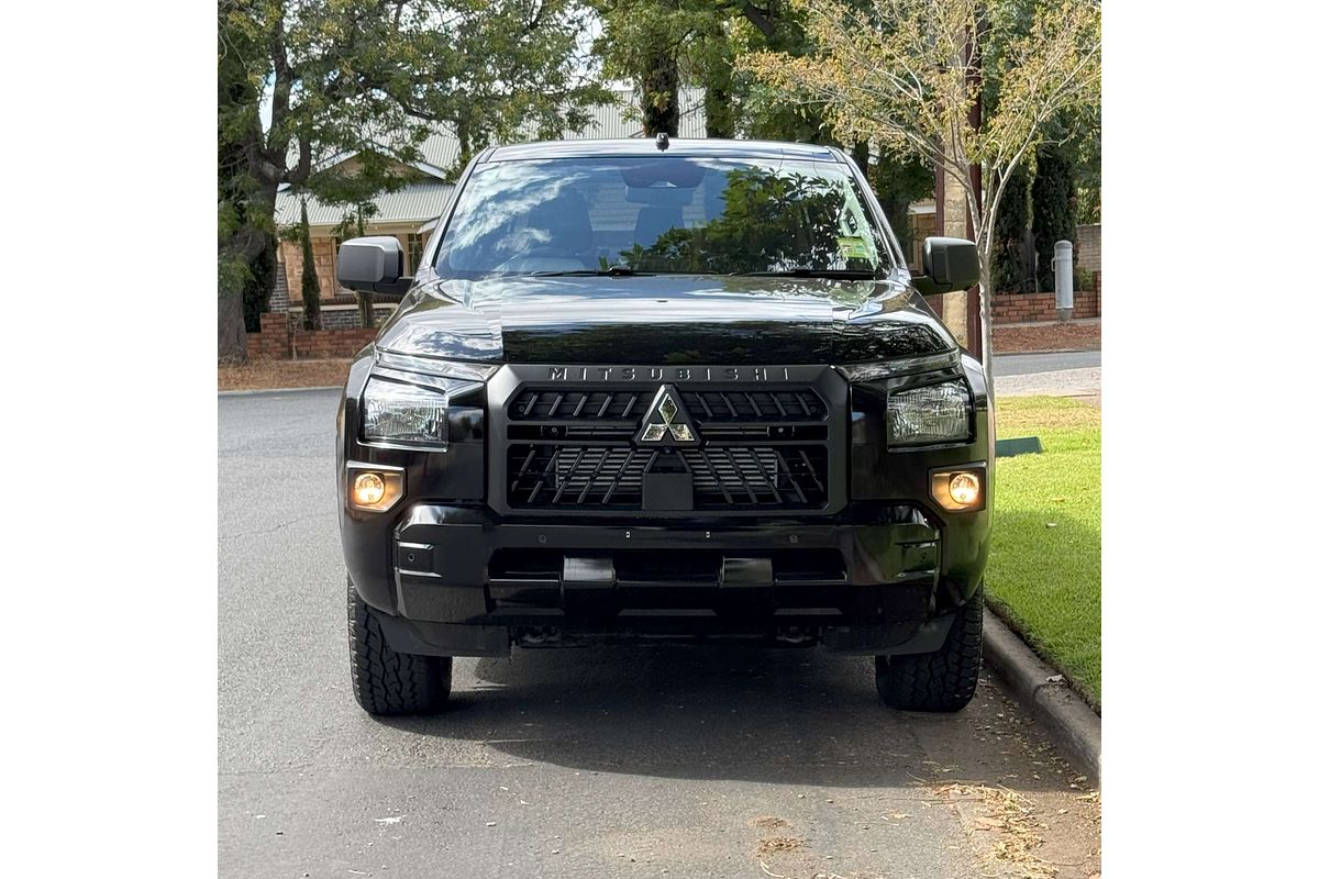 2024 Mitsubishi Triton GLX+ MV 4X4