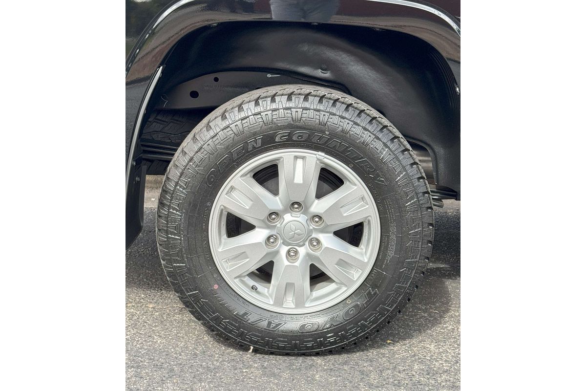 2024 Mitsubishi Triton GLX+ MV 4X4