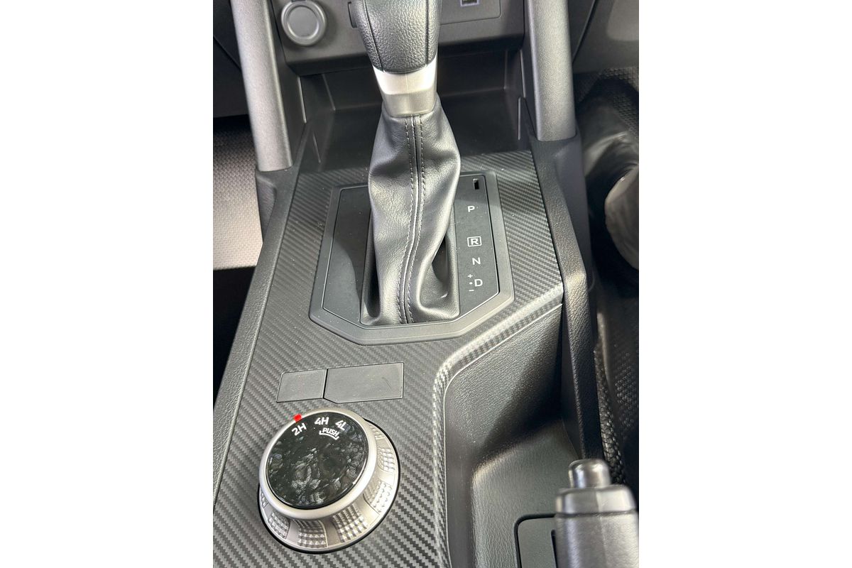 2024 Mitsubishi Triton GLX+ MV 4X4