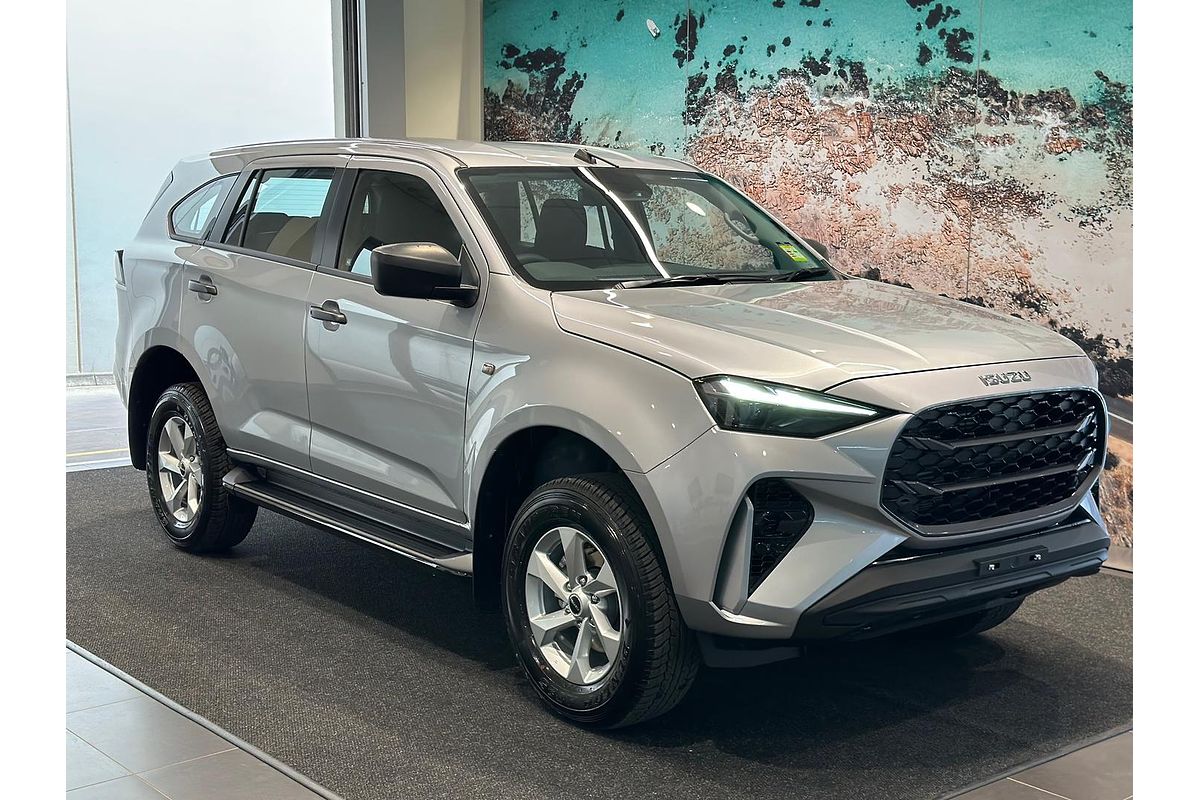 2025 Isuzu MU-X LS-M