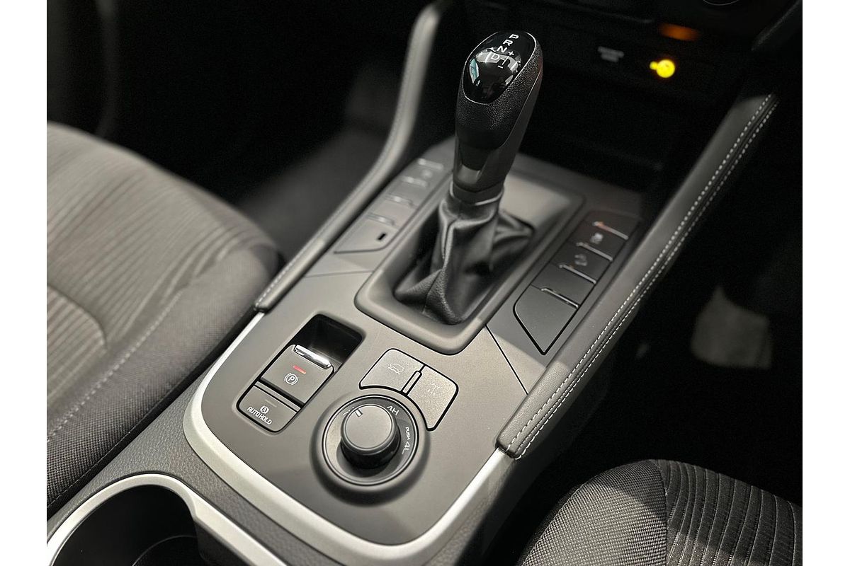 2025 Isuzu MU-X LS-M