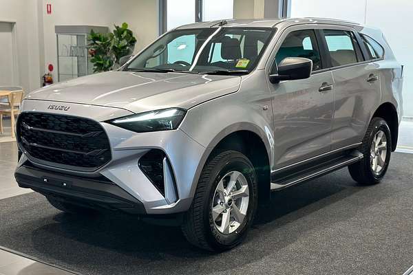 2025 Isuzu MU-X LS-M