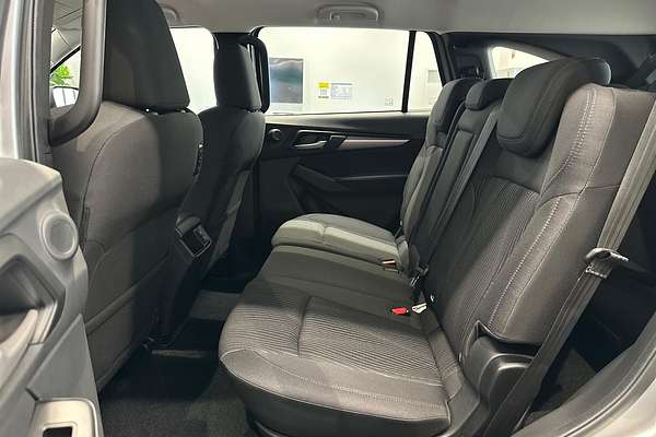 2025 Isuzu MU-X LS-M