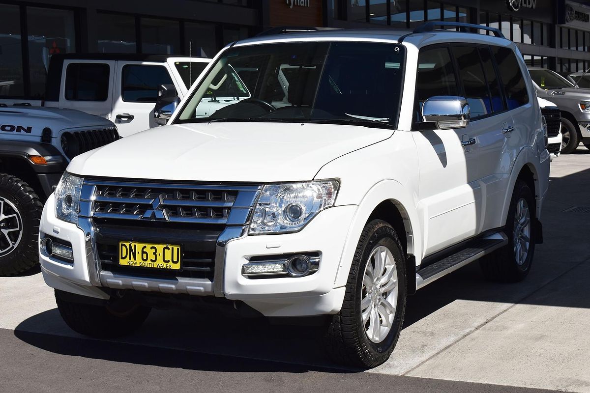 2019 Mitsubishi Pajero GLS NX