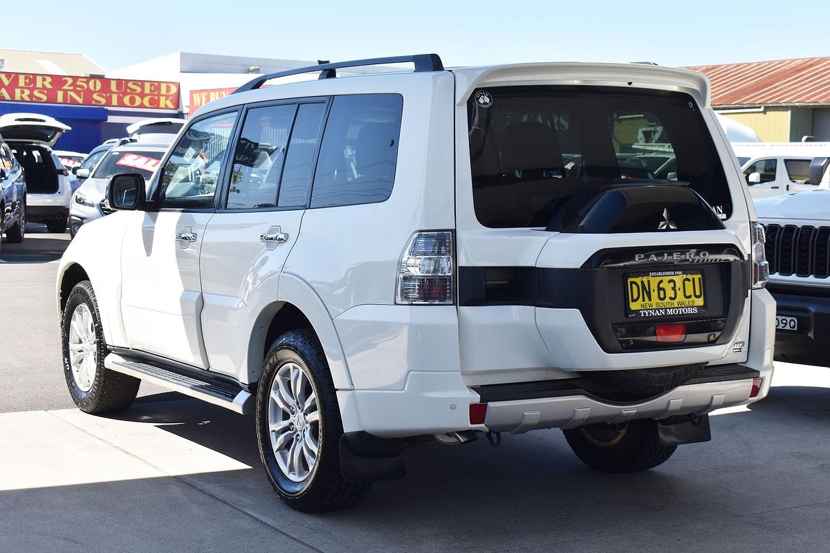 2019 Mitsubishi Pajero GLS NX