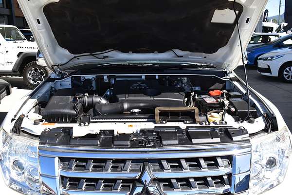 2019 Mitsubishi Pajero GLS NX