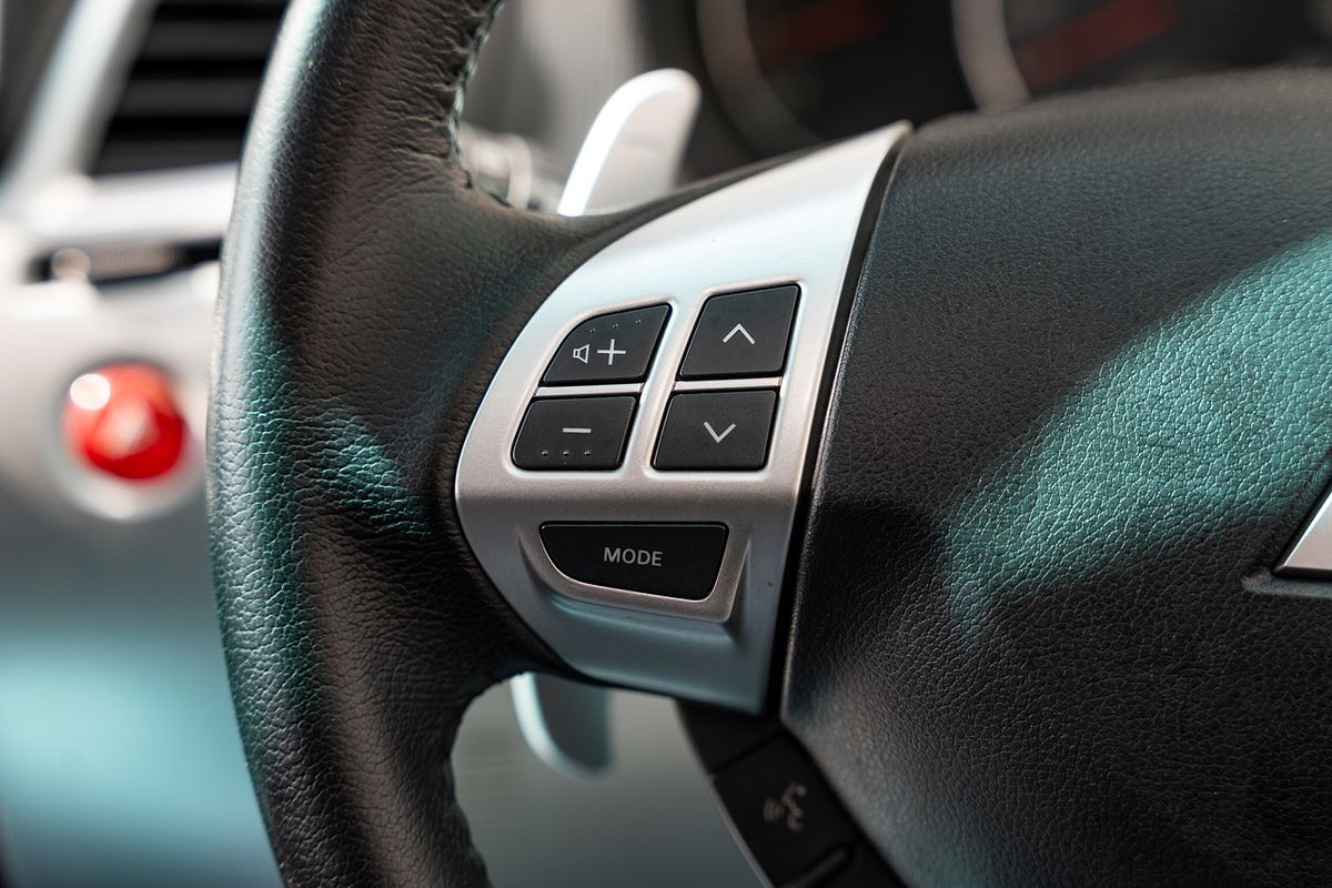 2014 Mitsubishi Challenger PC