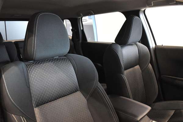 2024 Mitsubishi Outlander PHEV ES ZM