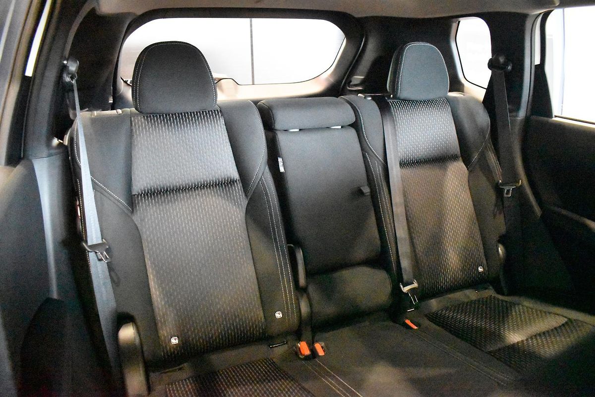 2024 Mitsubishi Outlander PHEV ES ZM