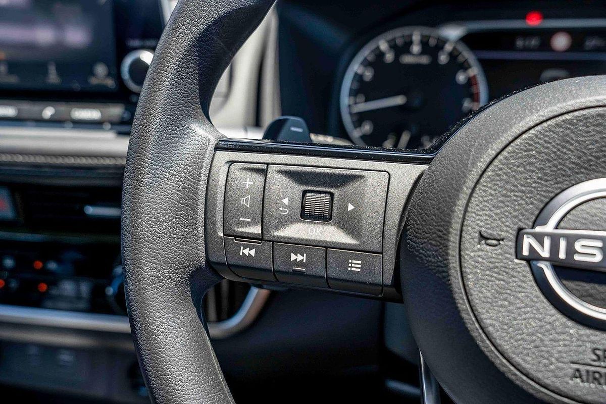 2024 Nissan X-TRAIL ST T33