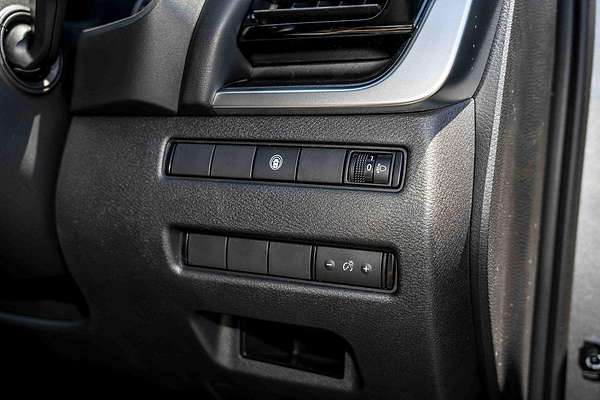 2024 Nissan X-TRAIL ST T33