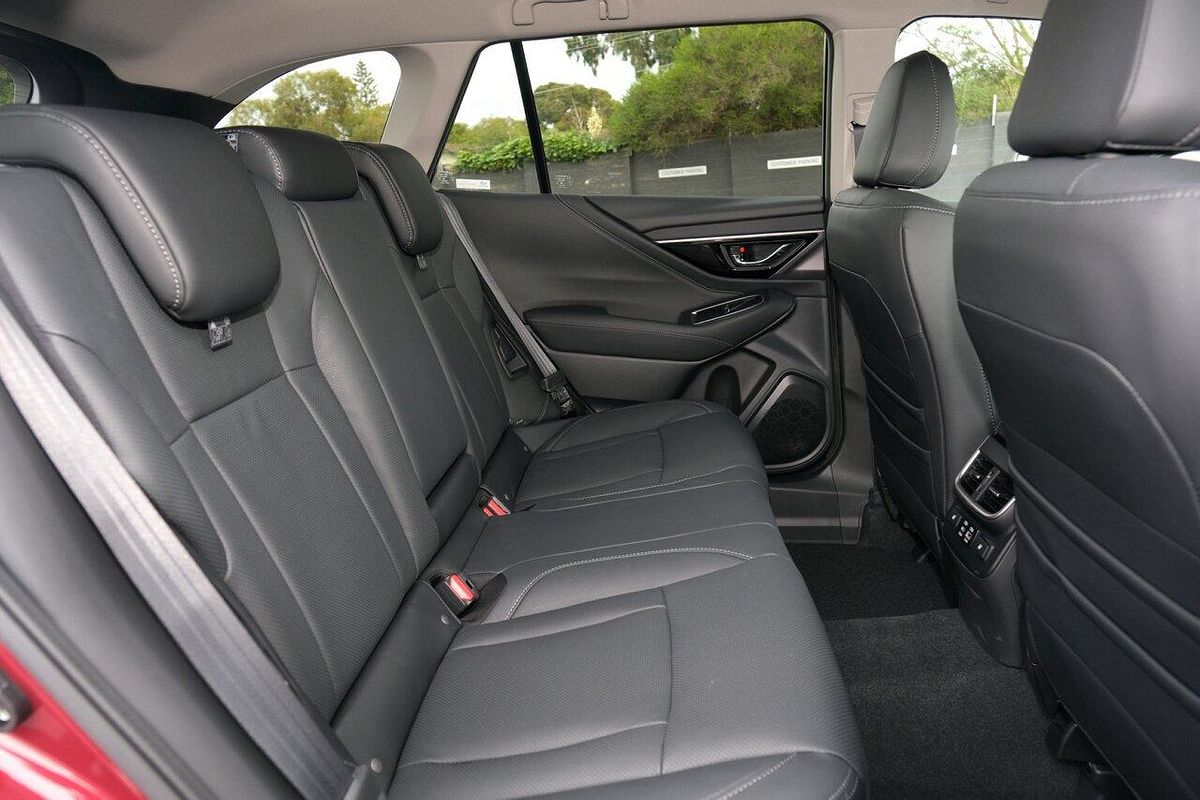 2025 Subaru Outback AWD Touring 6GEN