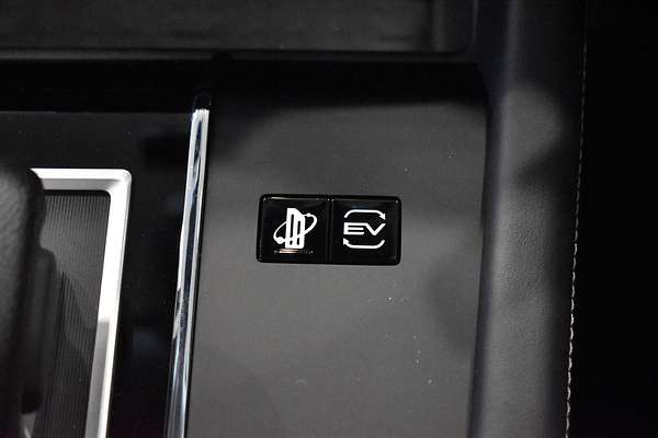 2024 Mitsubishi Outlander PHEV ES ZM