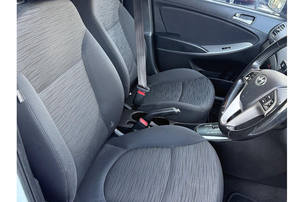 2017 Hyundai Accent Sport RB6