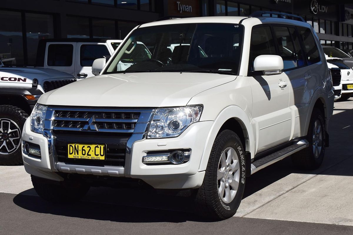 2021 Mitsubishi Pajero GLX NX
