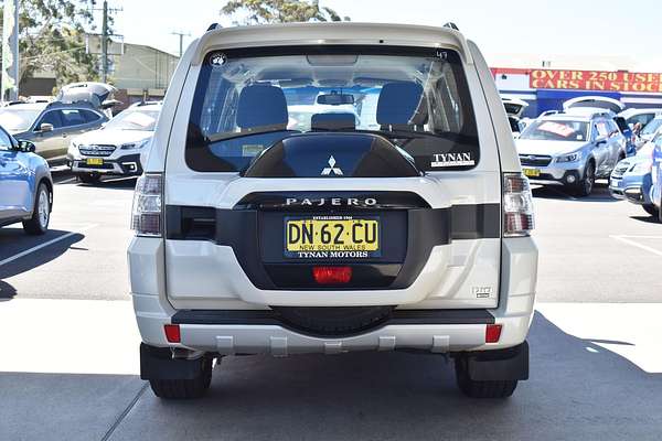 2021 Mitsubishi Pajero GLX NX