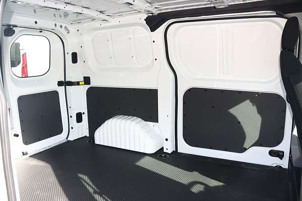 2024 LDV Deliver 7 SWB