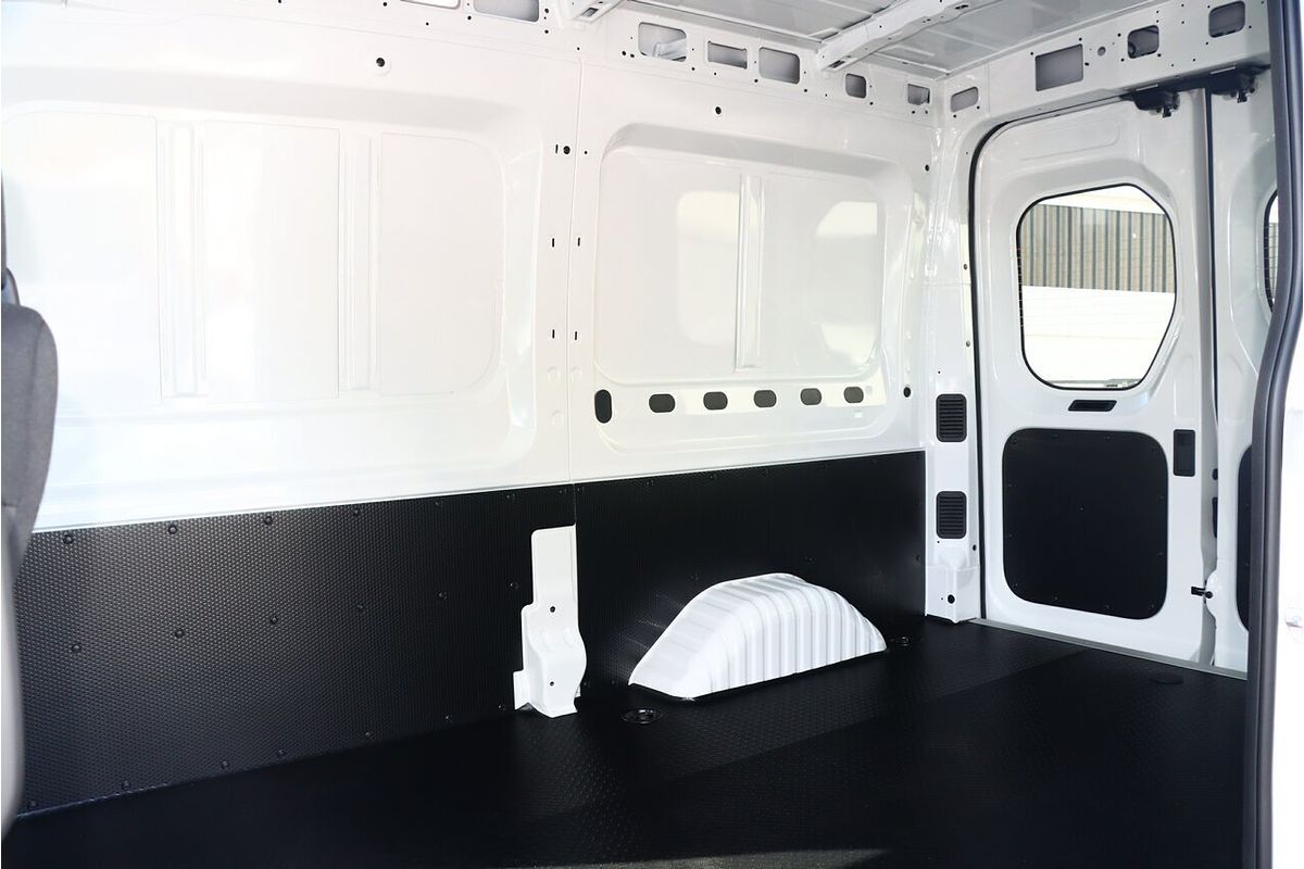 2024 LDV Deliver 9 LWB