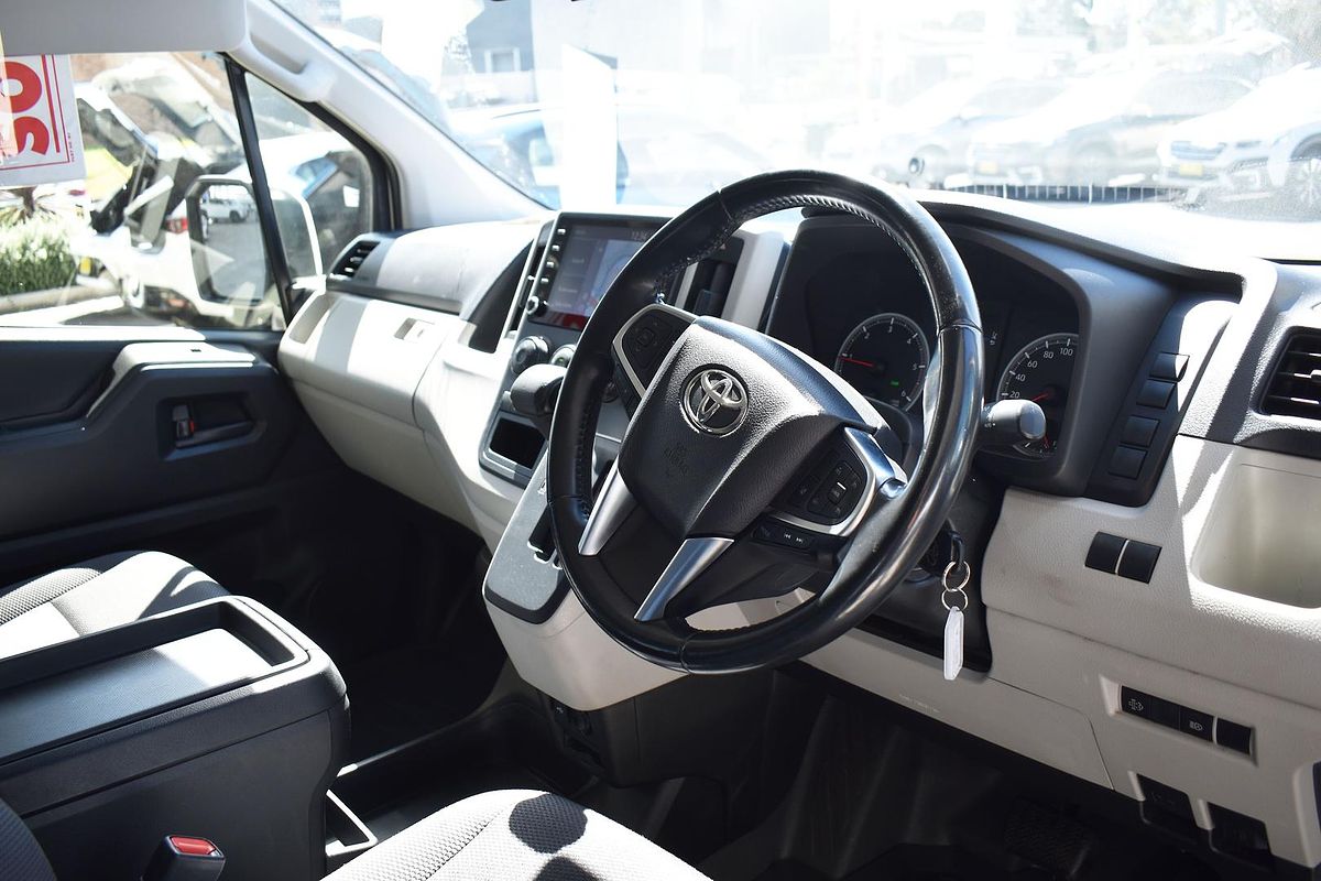 2022 Toyota Hiace GDH300R LWB