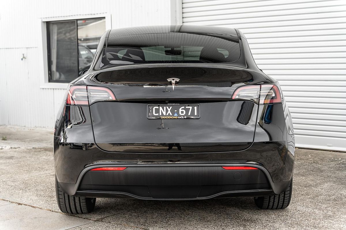 2023 Tesla Model Y Rear-Wheel Drive