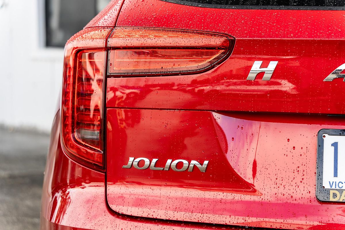 2022 GWM Jolion Vanta A01
