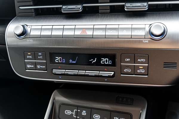 2025 Hyundai Kona Premium SX2.V2