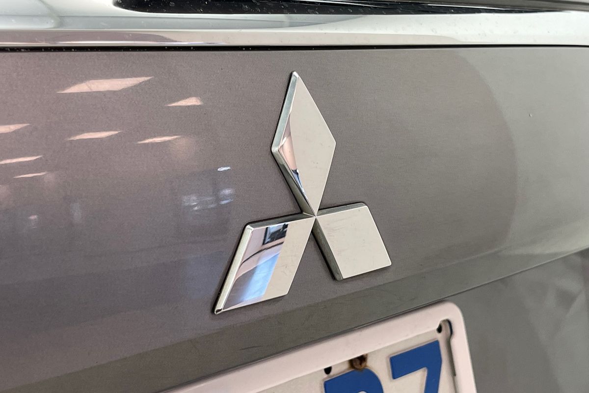 2015 Mitsubishi Outlander LS ZK