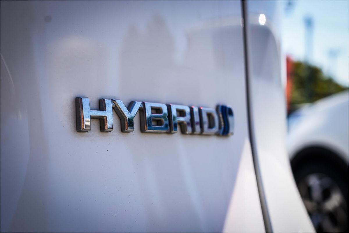 2020 Toyota RAV4 GX AXAH52R