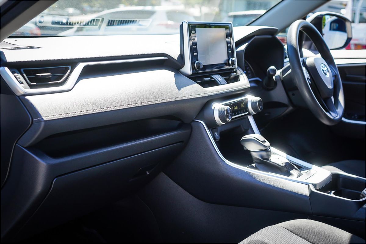 2020 Toyota RAV4 GX AXAH52R