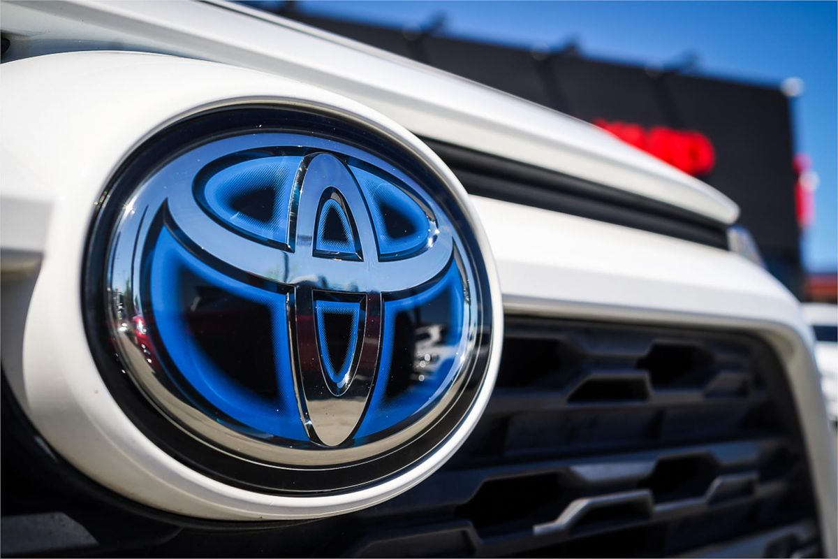 2020 Toyota RAV4 GX AXAH52R
