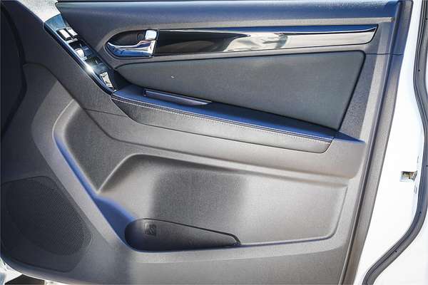 2019 Isuzu MU-X LS-M