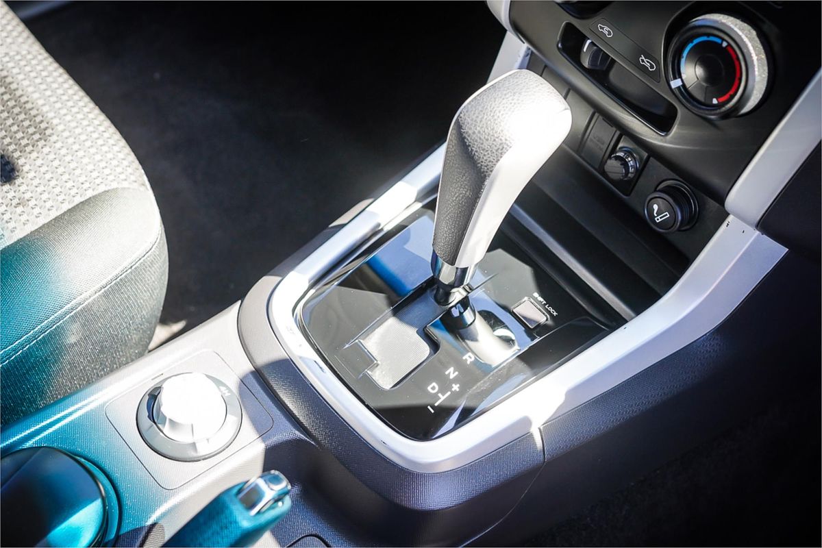 2019 Isuzu MU-X LS-M