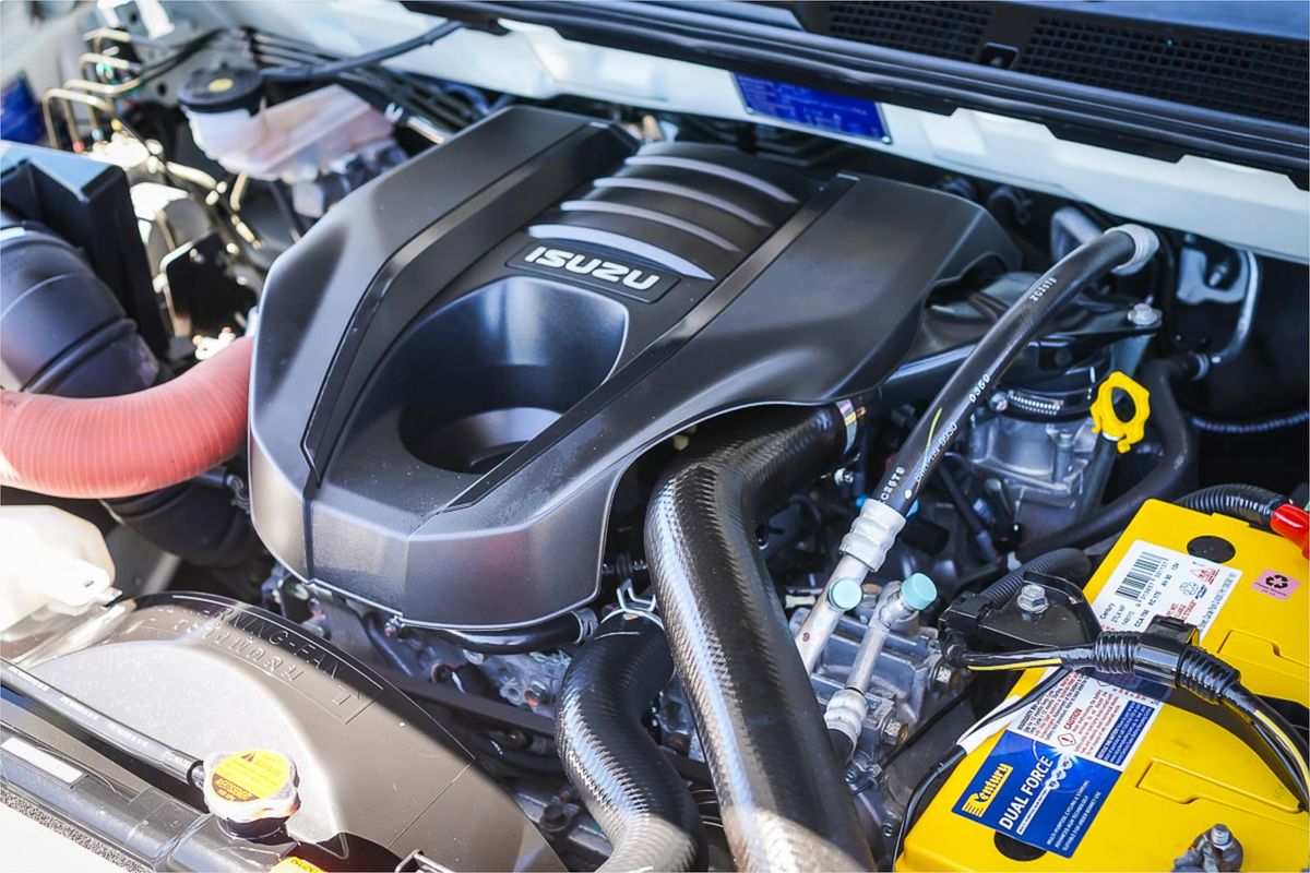 2019 Isuzu MU-X LS-M