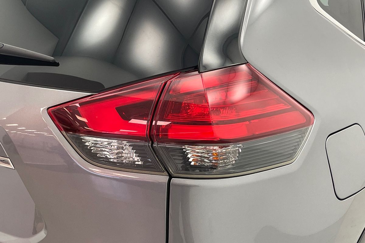 2021 Nissan X-TRAIL ST-L T32