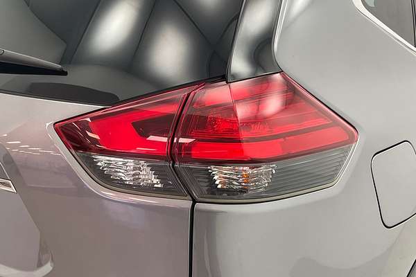 2021 Nissan X-TRAIL ST-L T32