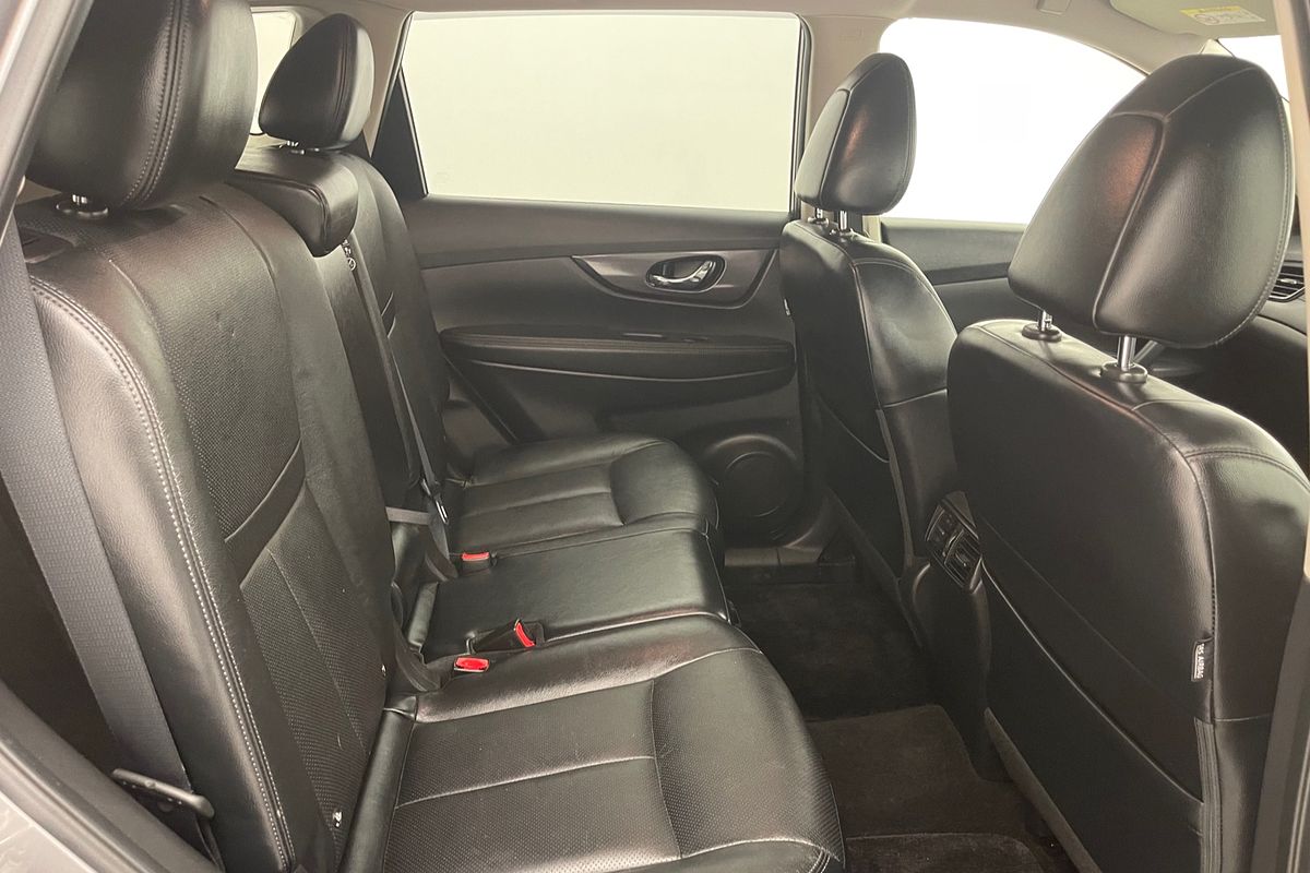 2021 Nissan X-TRAIL ST-L T32