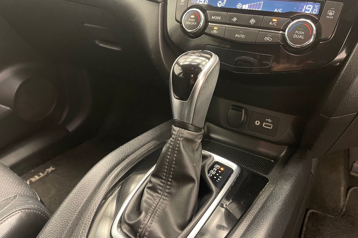 2021 Nissan X-TRAIL ST-L T32