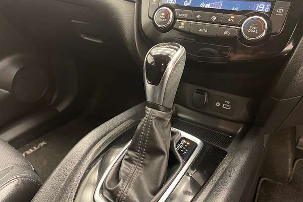2021 Nissan X-TRAIL ST-L T32