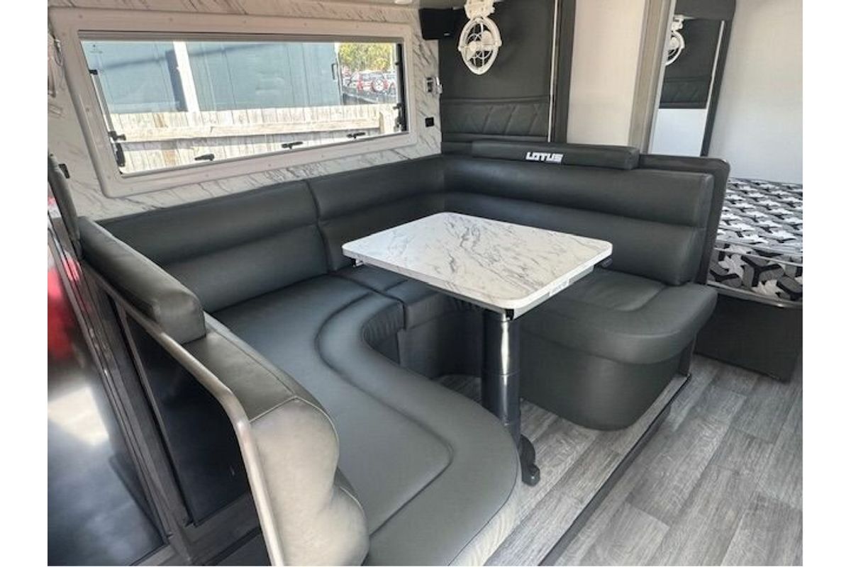 2024 Lotus Caravans Hollywood