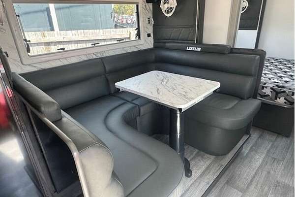2024 Lotus Caravans Hollywood