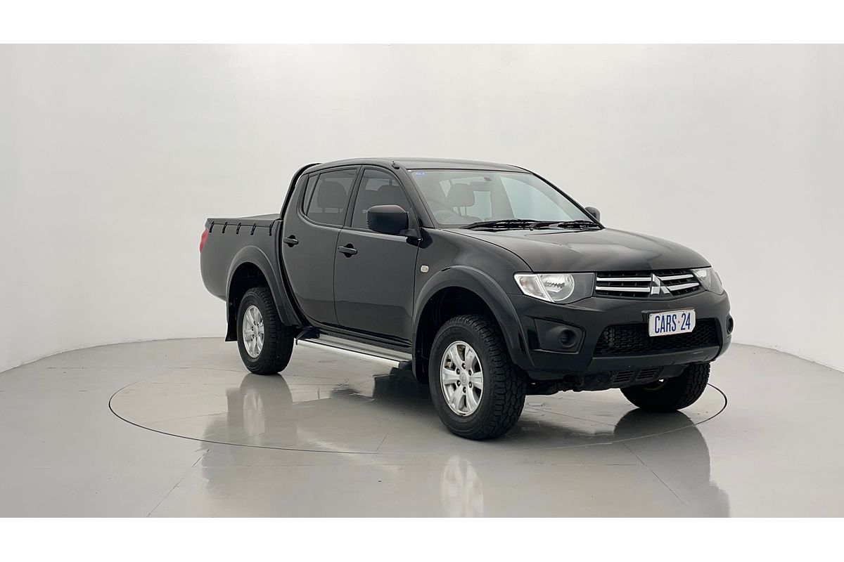 2014 Mitsubishi Triton GLX MN 4X4