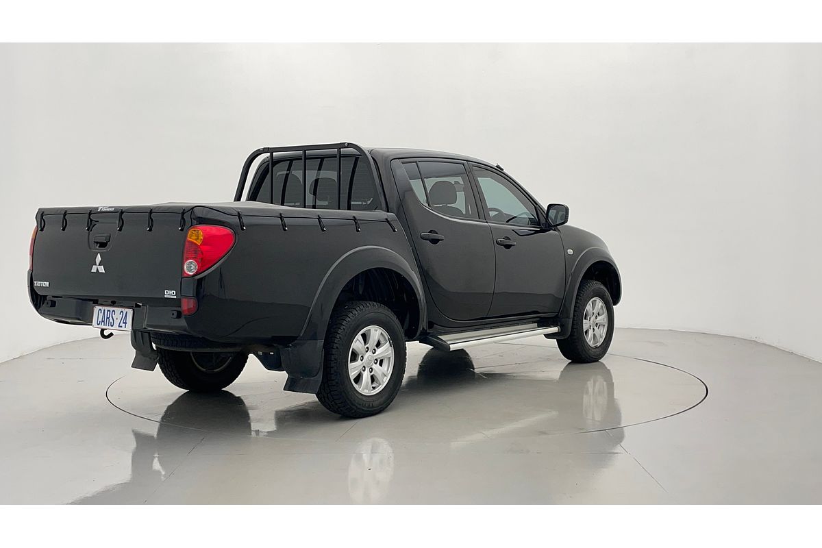 2014 Mitsubishi Triton GLX MN 4X4