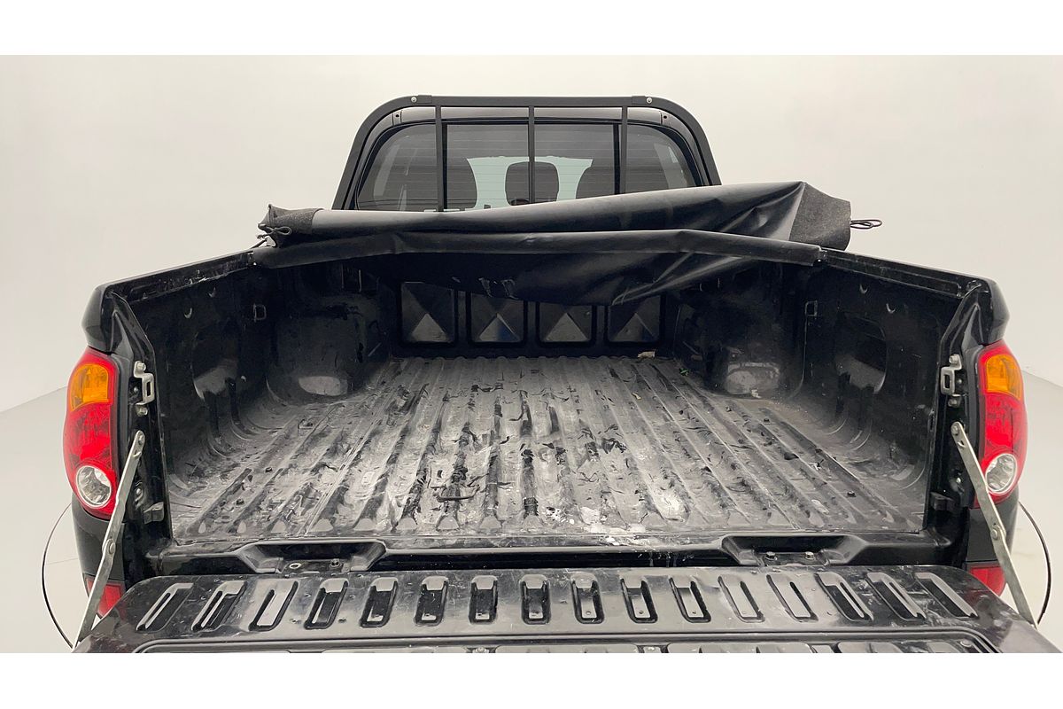 2014 Mitsubishi Triton GLX MN 4X4