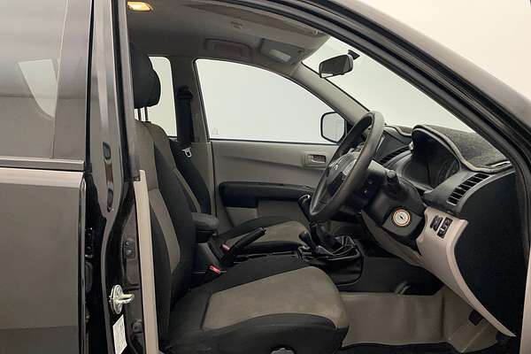 2014 Mitsubishi Triton GLX MN 4X4