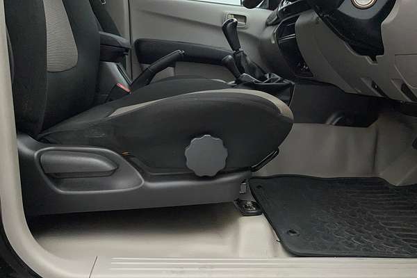 2014 Mitsubishi Triton GLX MN 4X4