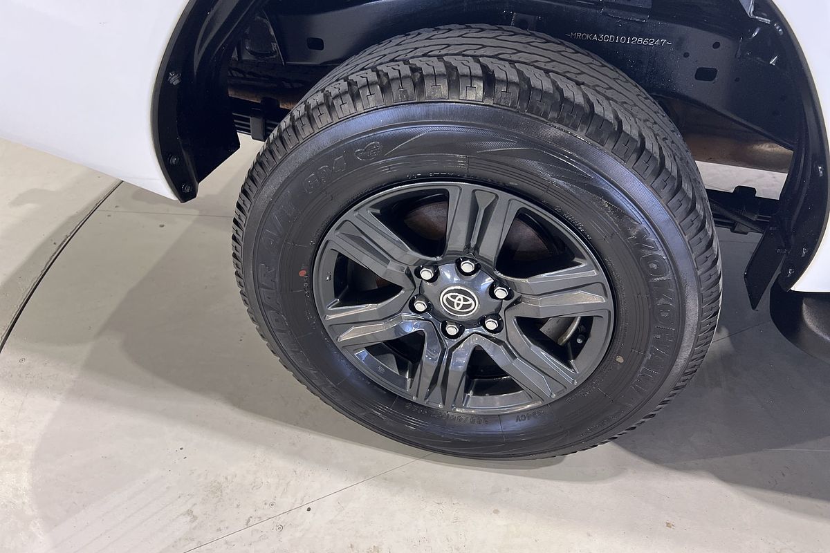 2022 Toyota Hilux SR GUN126R 4X4