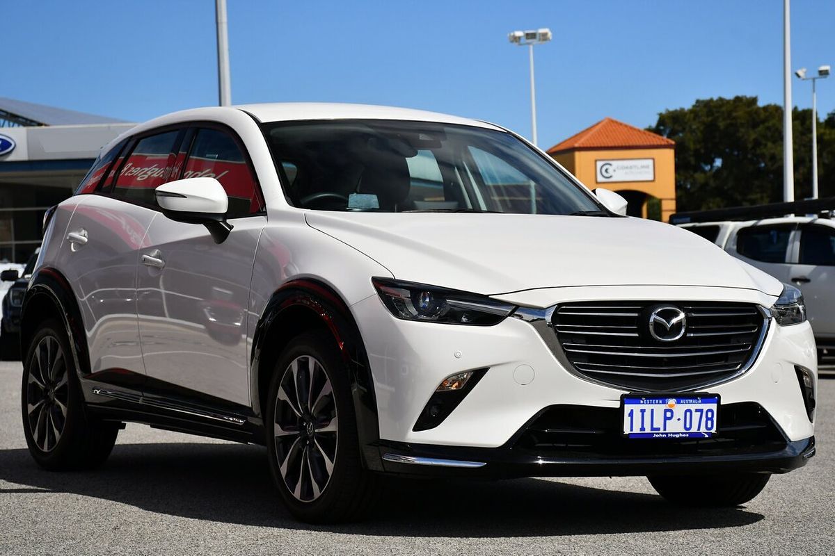 2022 Mazda CX-3 sTouring DK