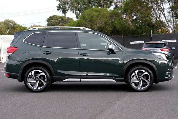 2024 Subaru Forester 2.5i-S S5