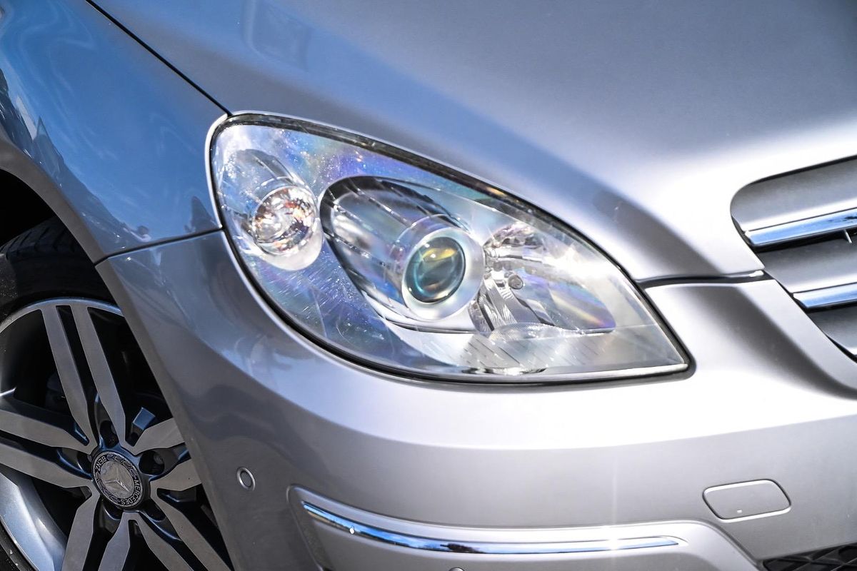2011 Mercedes-Benz B-Class B180 W245