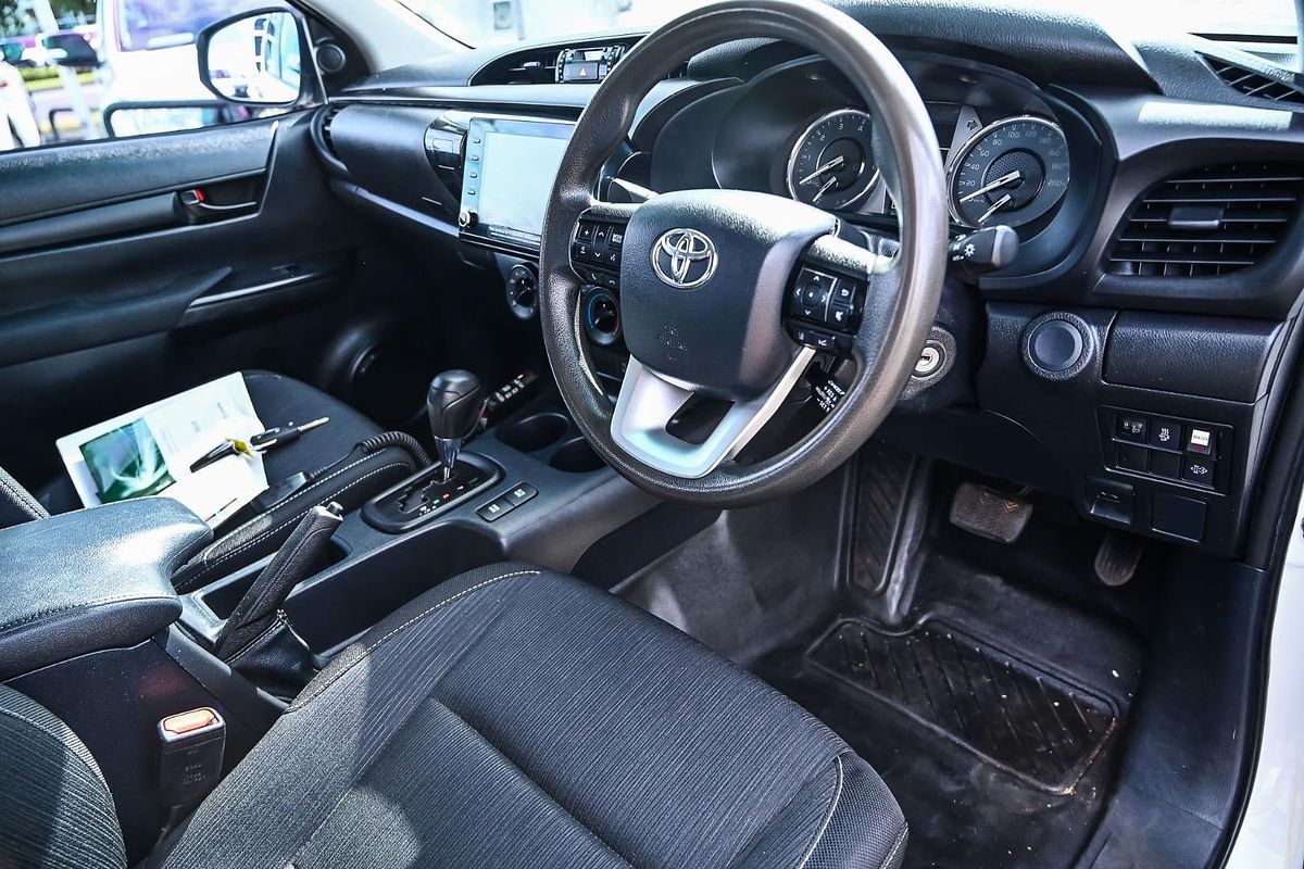 2021 Toyota Hilux SR GUN126R 4X4